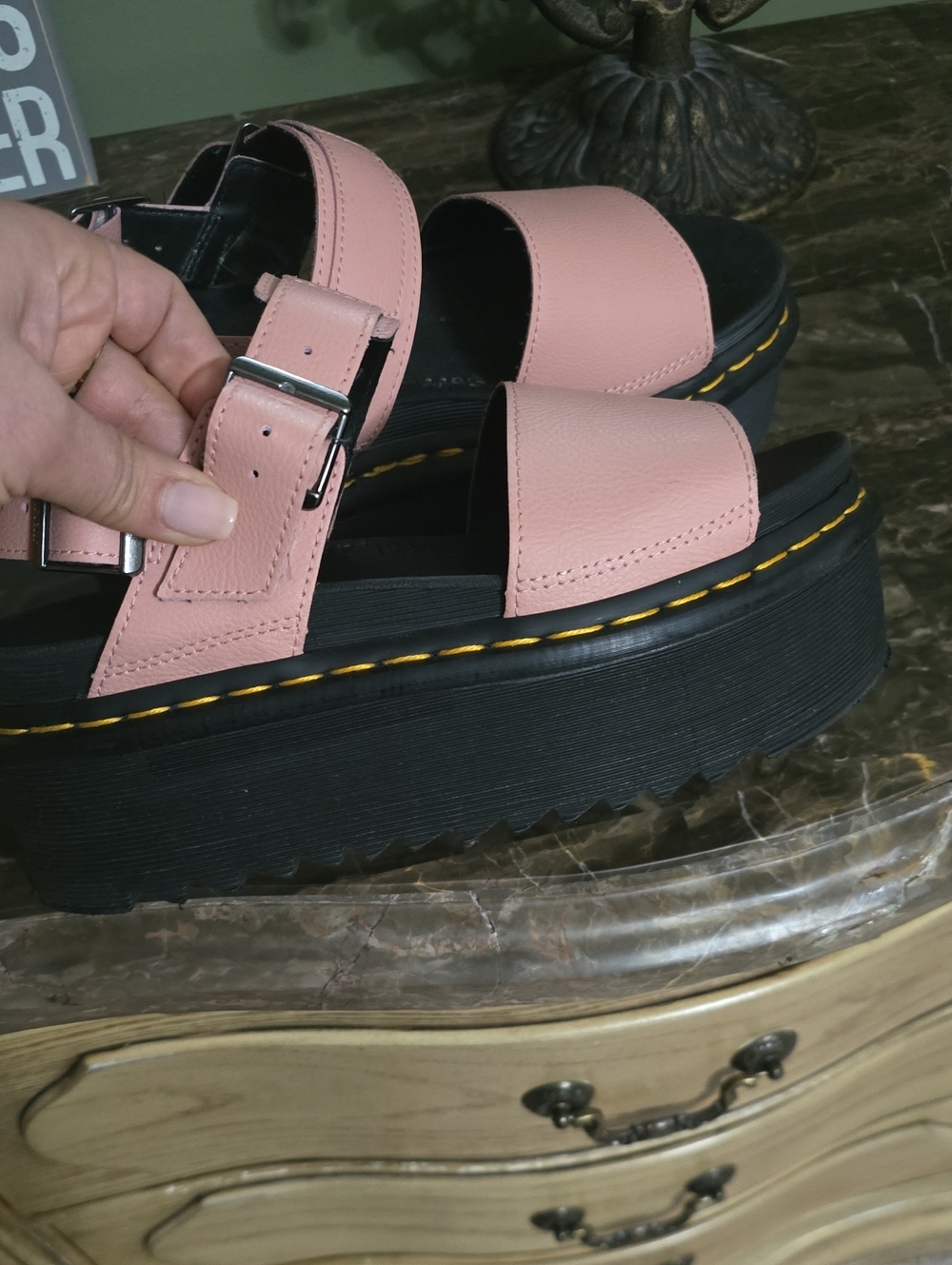 Dr. Martens Voss Quad Pink Leather Platform Sandals 2 1/4 Platform.